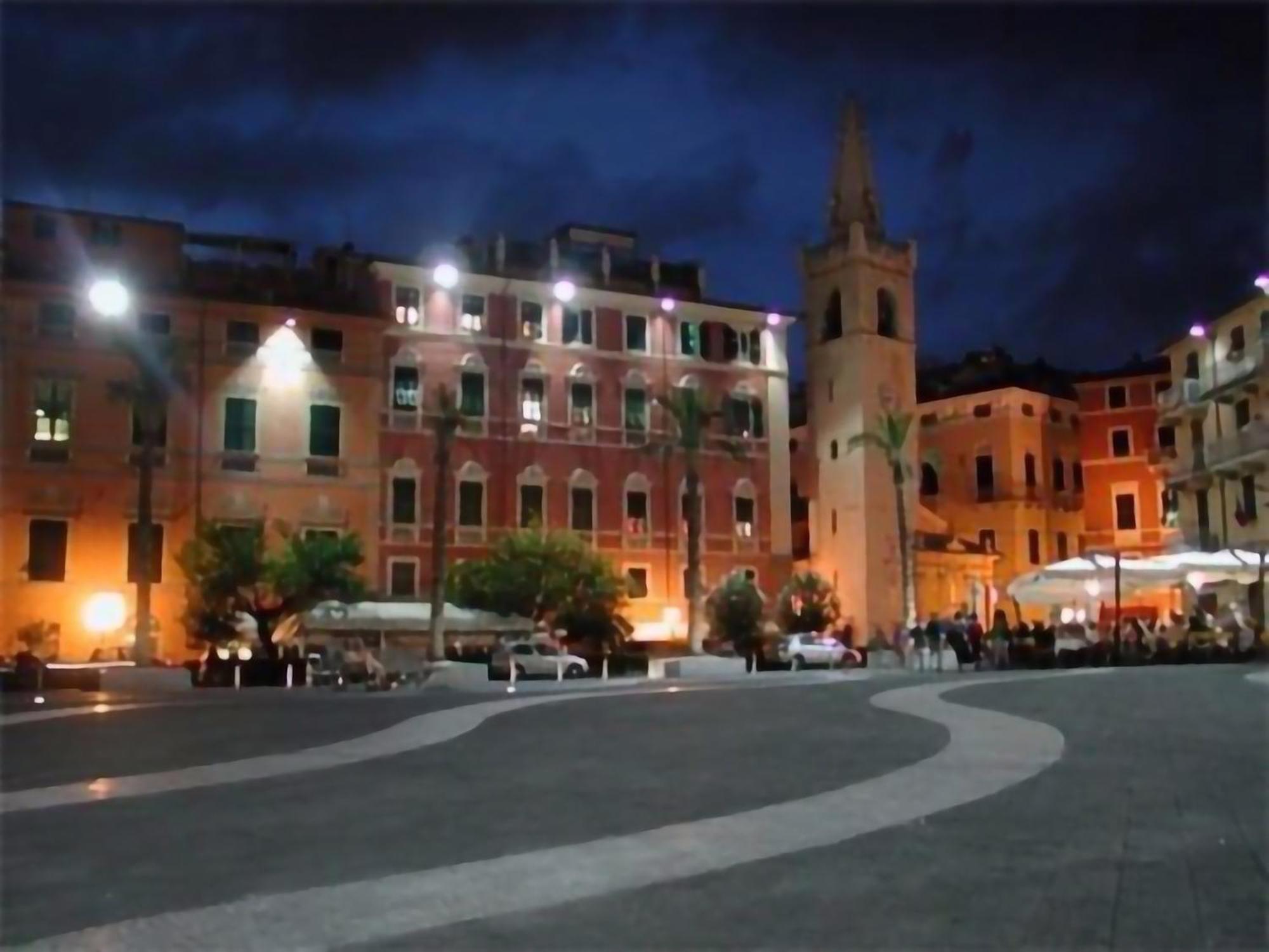 Affittacamere "In Piazzetta Da Vasco" Lerici Extérieur photo